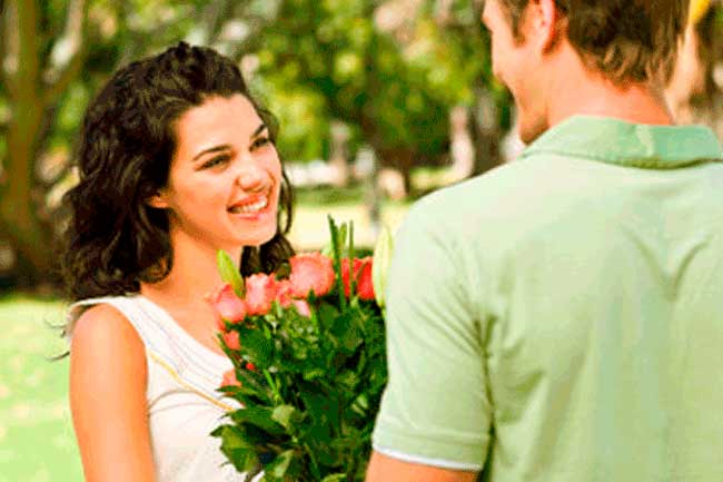 Conheça nossas opções para presentear com flores e Cestas Conheça nossas opções para presentear com flores e Cestas